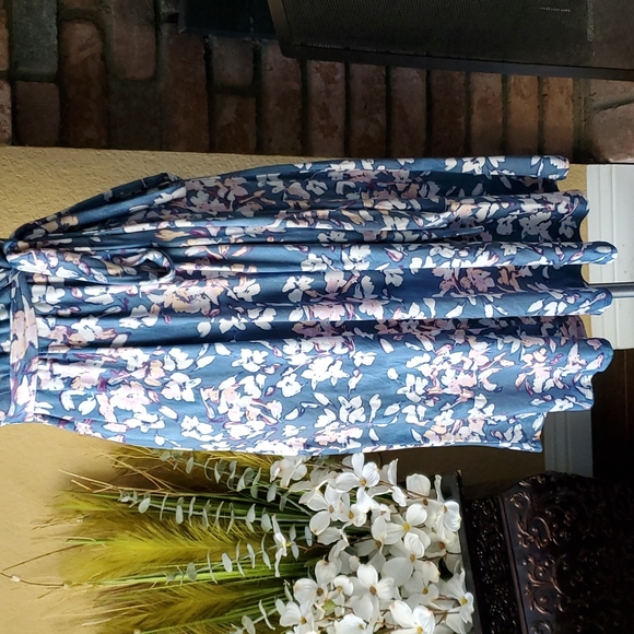 🆕️ Matty M Blue Slate Floral Faux Wrap Pullover Dress SIZE: S - Picture 8 of 14